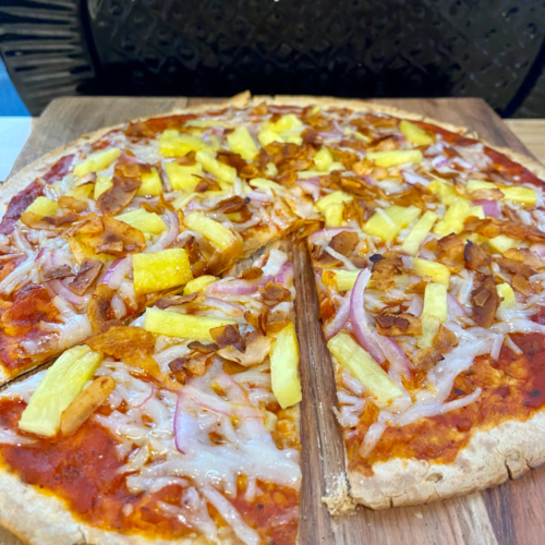 Vegan Hawaiian pizza