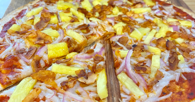 HAWAIIAN PIZZA WITH COCONUT “BACON”