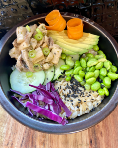 Vegan poke bowl with spicy vegan "seafood" salad