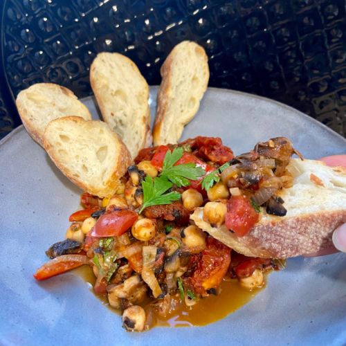 vegan fra diavolo recipe served with bread