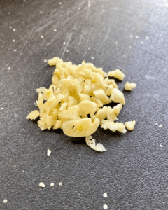 chopped garlic