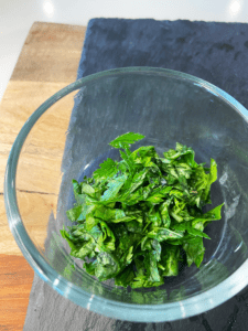 herbs for pillsbury garlic knots