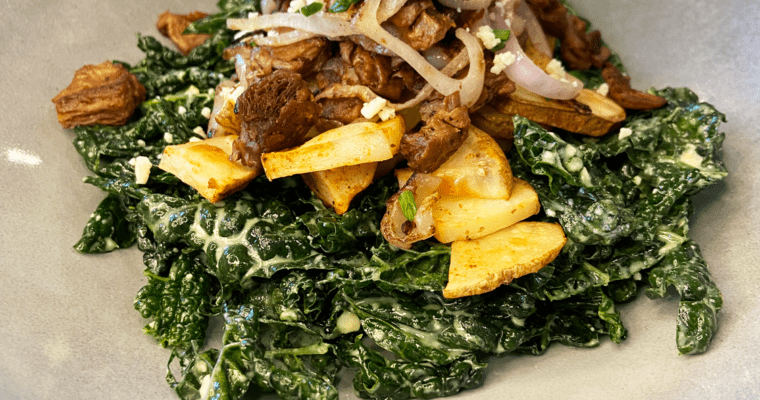 BEYOND STEAK TIPS RECIPE : VEGAN STEAK AND POTATO KALE SALAD