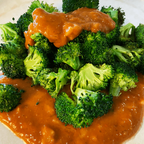 air fryer broccoli with Gochujang peanut sauce