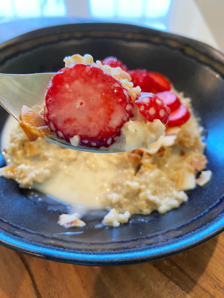 Toasted Coconut Steel Cut Oats