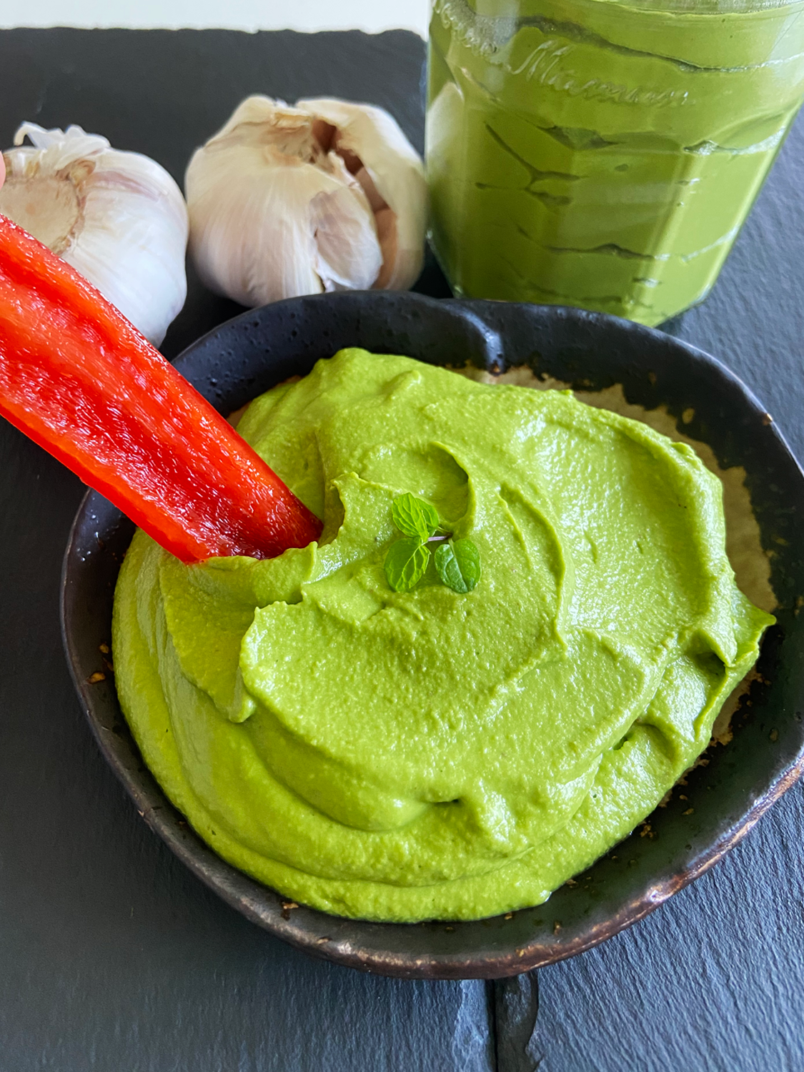 Herb and Garlic Dip with roasted garlic and white beans